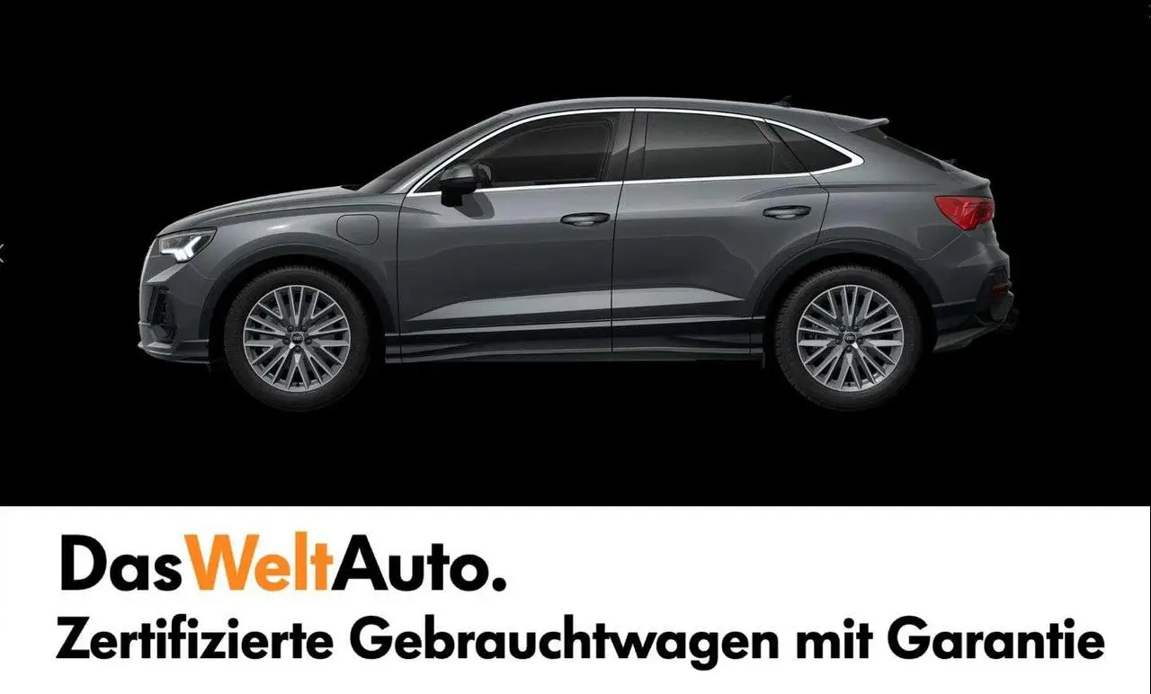 Photo 1 : Audi Q3 2024 Hybride