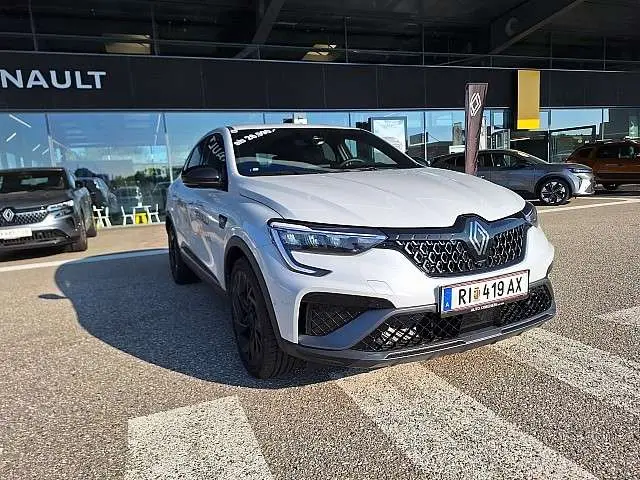 Photo 1 : Renault Arkana 2024 Petrol