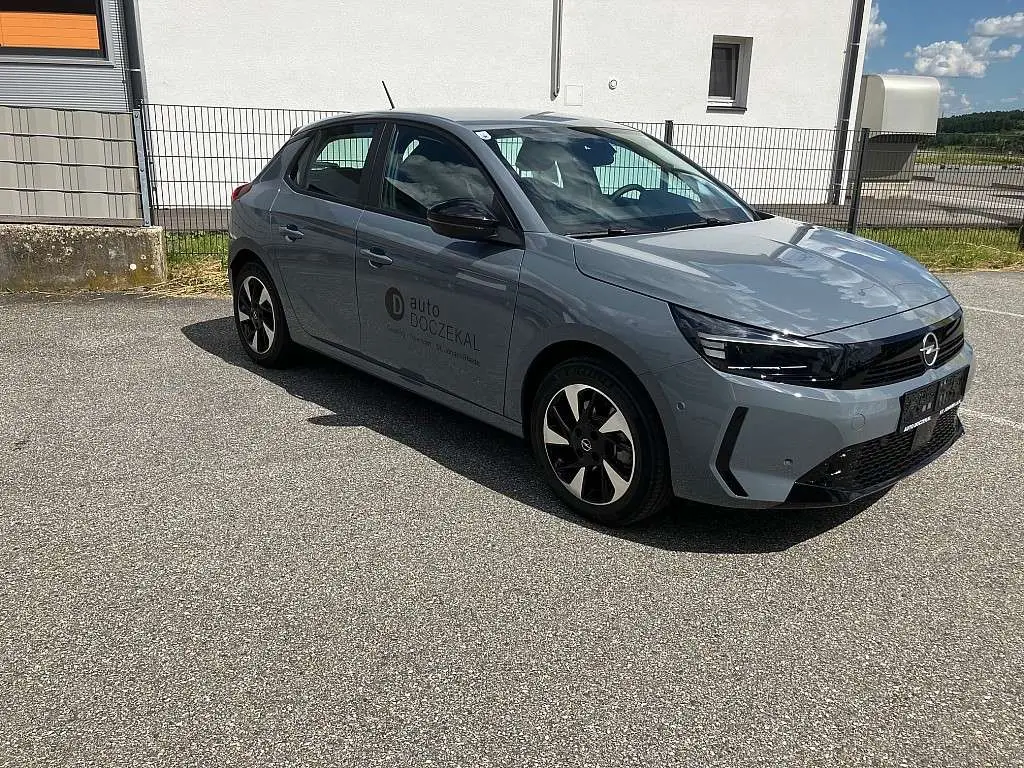 Photo 1 : Opel Corsa 2024 Électrique