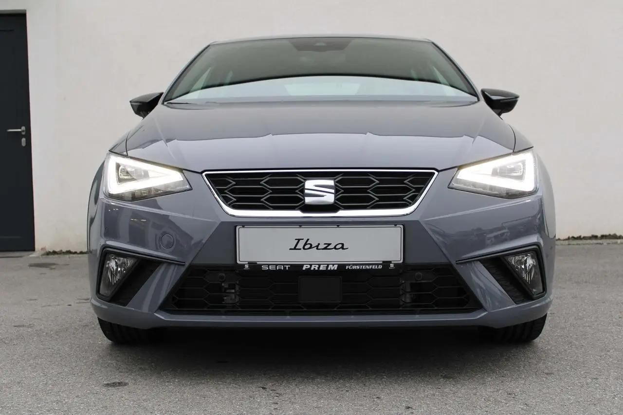 Photo 1 : Seat Ibiza 2024 Petrol