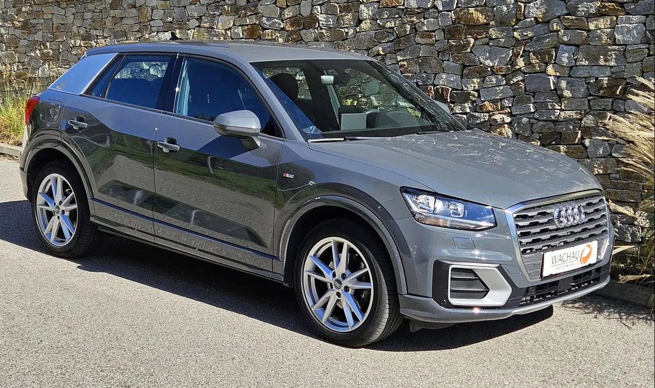 Photo 1 : Audi Q2 2020 Diesel