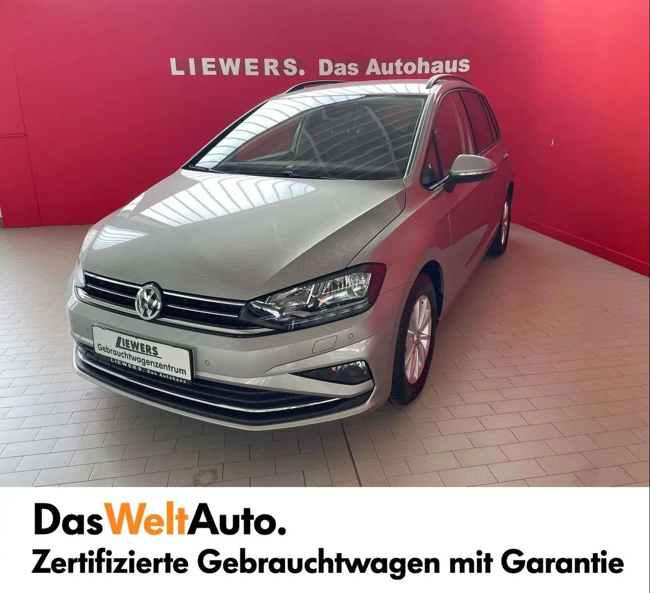 Photo 1 : Volkswagen Golf 2019 Petrol