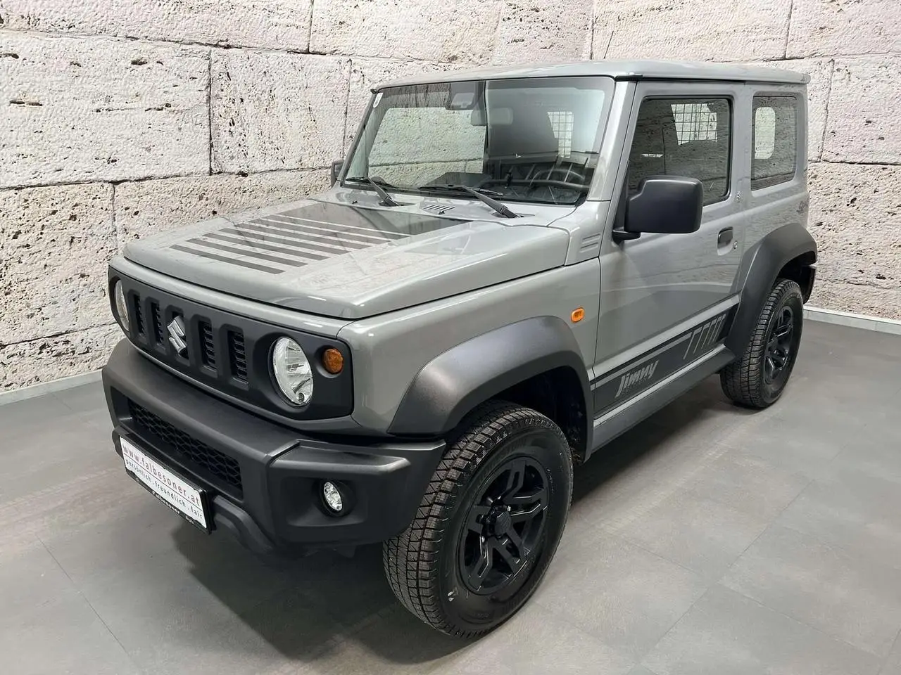 Photo 1 : Suzuki Jimny 2023 Petrol