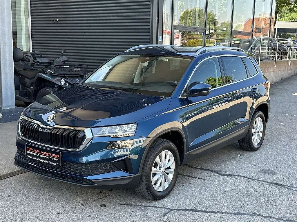 Photo 1 : Skoda Karoq 2023 Essence