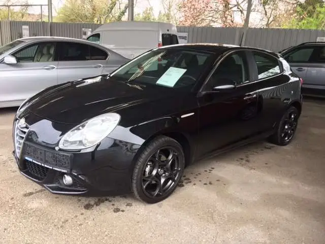 Photo 1 : Alfa Romeo Giulietta 2015 Petrol