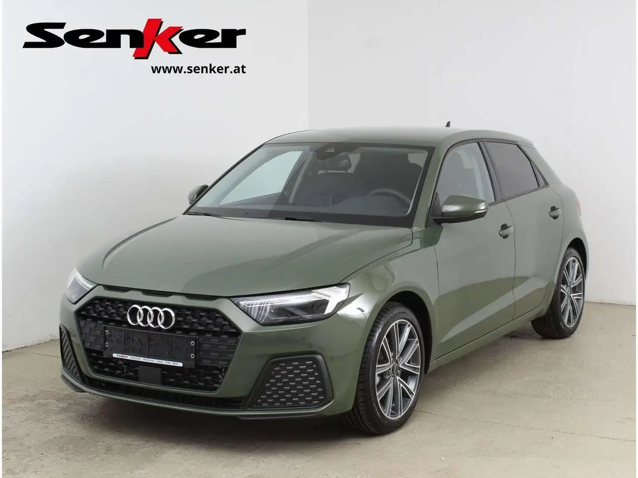 Photo 1 : Audi A1 2024 Petrol