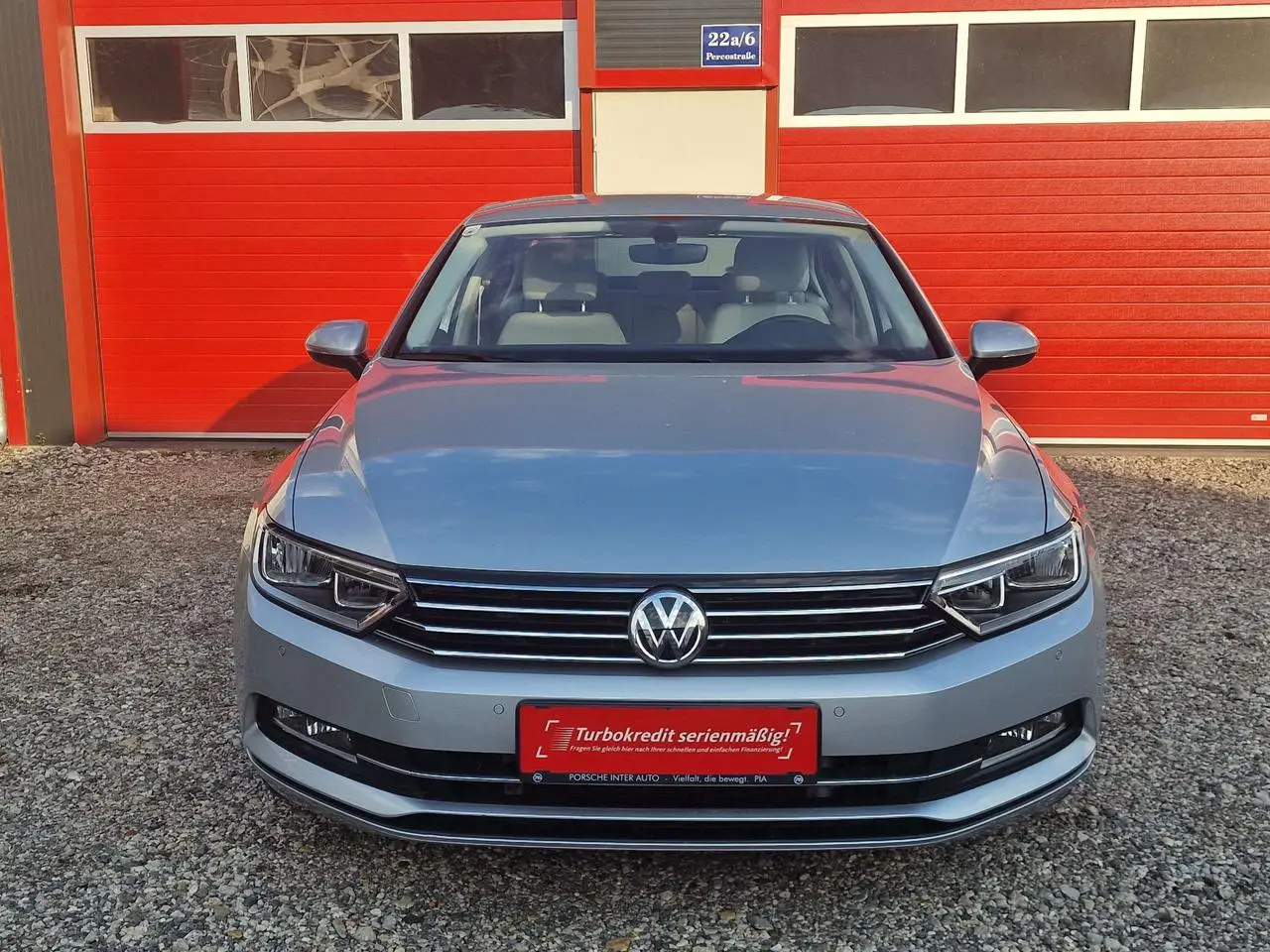 Photo 1 : Volkswagen Passat 2016 Petrol