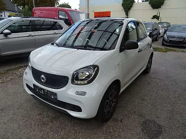 Photo 1 : Smart Forfour 2018 Petrol