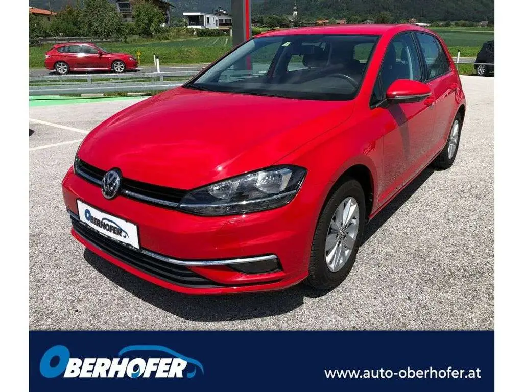 Photo 1 : Volkswagen Golf 2017 Petrol