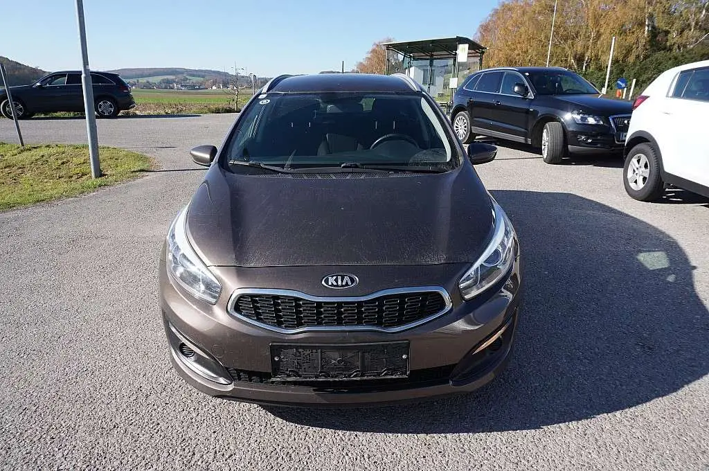 Photo 1 : Kia Ceed 2016 Diesel