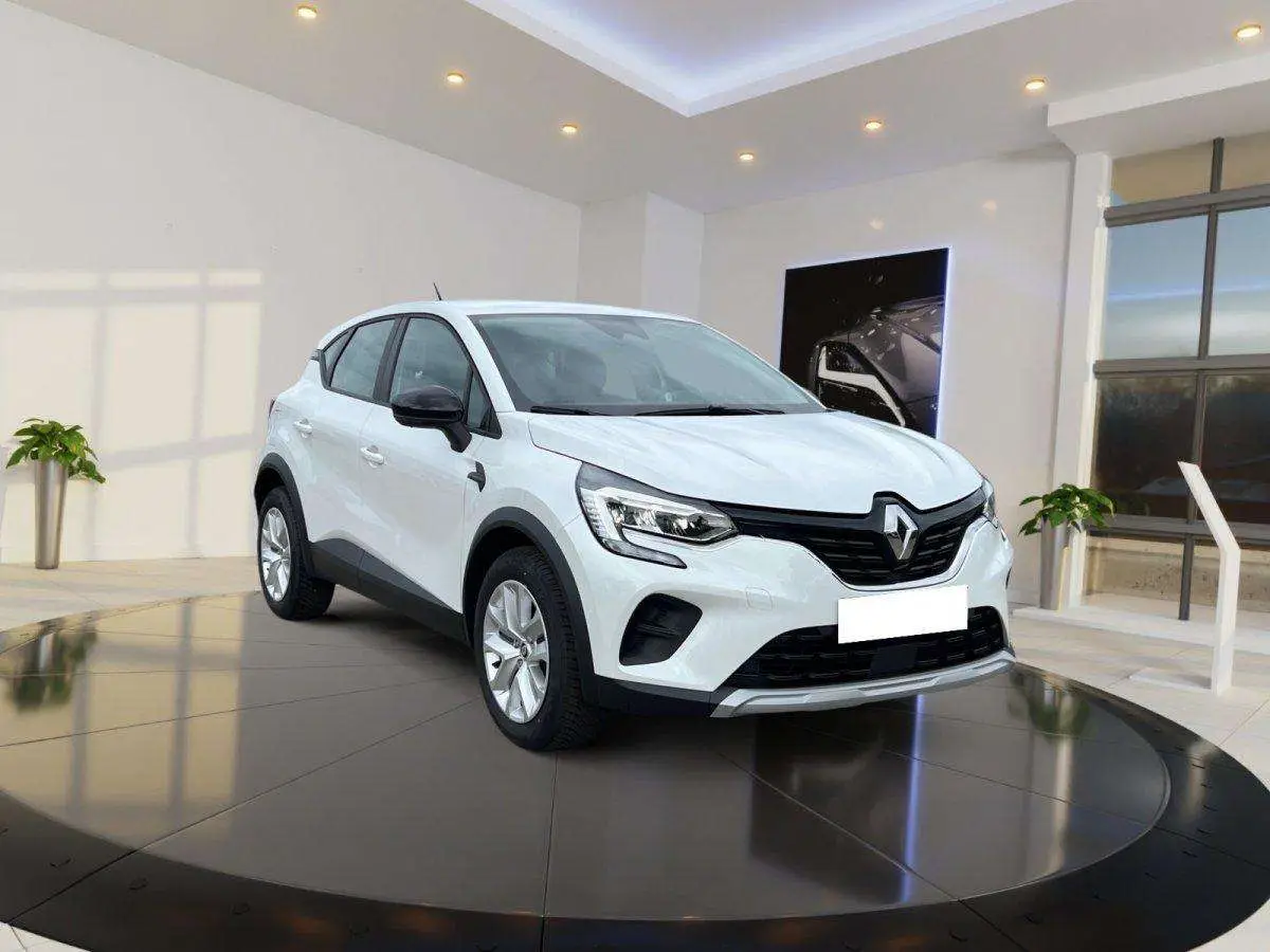 Photo 1 : Renault Captur 2023 Petrol