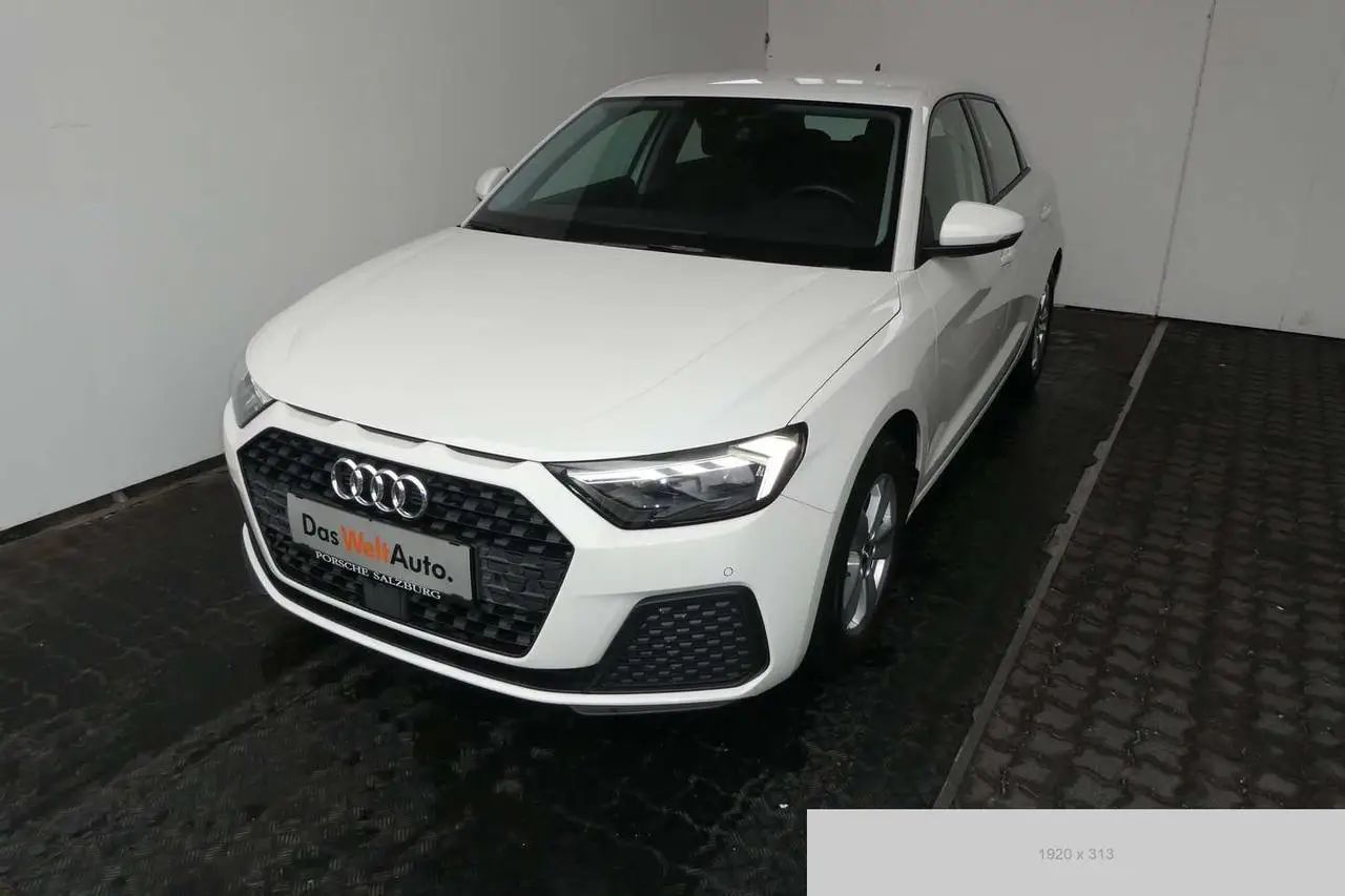 Photo 1 : Audi A1 2019 Essence