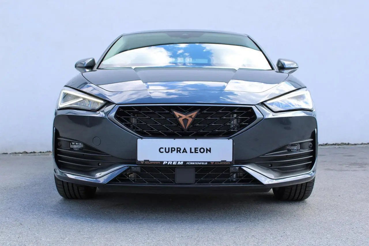 Photo 1 : Cupra Leon 2024 Essence