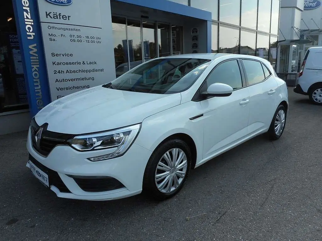 Photo 1 : Renault Megane 2019 Petrol