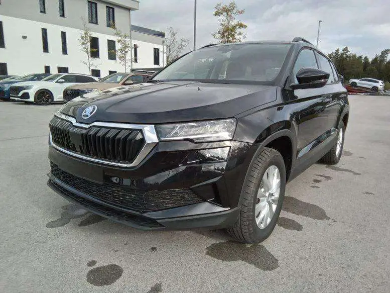 Photo 1 : Skoda Karoq 2024 Essence