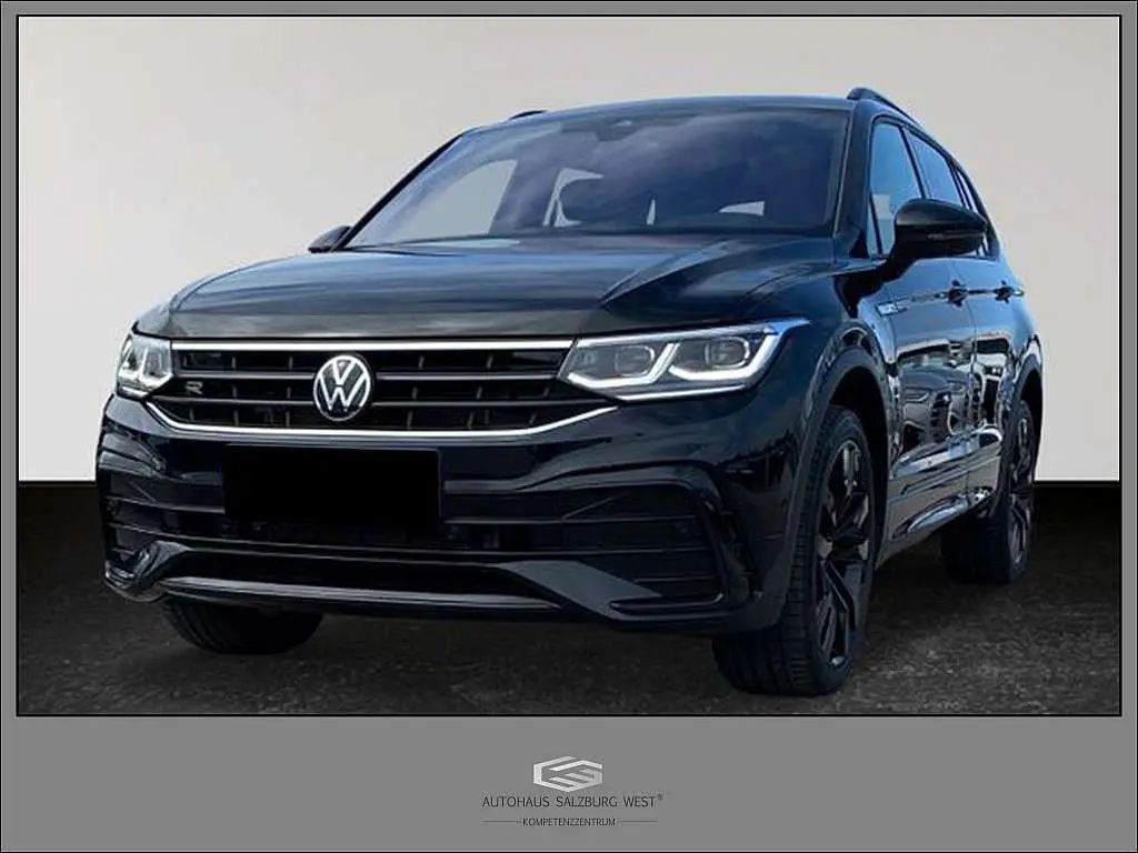 Photo 1 : Volkswagen Tiguan 2023 Essence