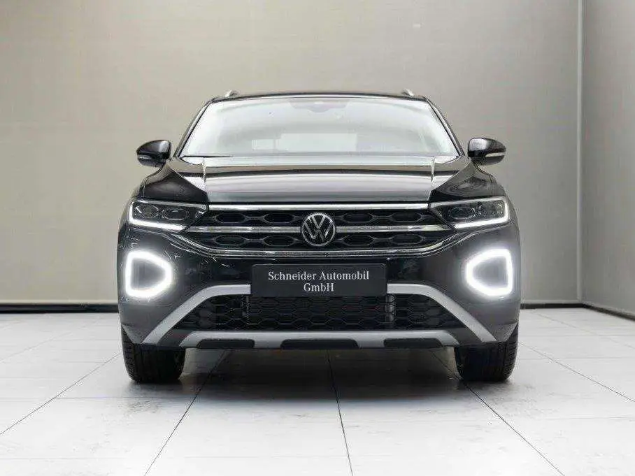 Photo 1 : Volkswagen T-roc 2024 Petrol