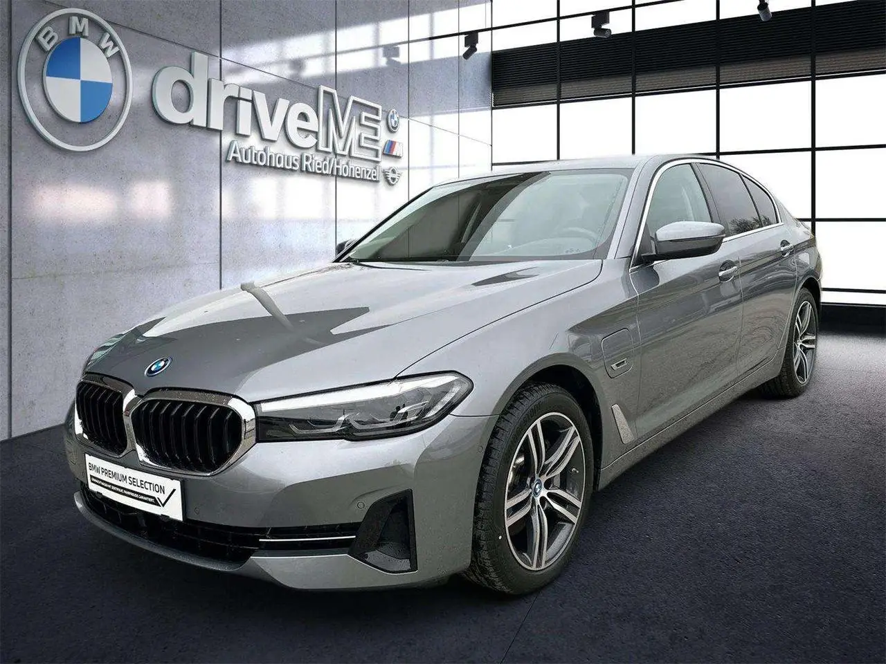 Photo 1 : Bmw Serie 5 2022 Hybrid