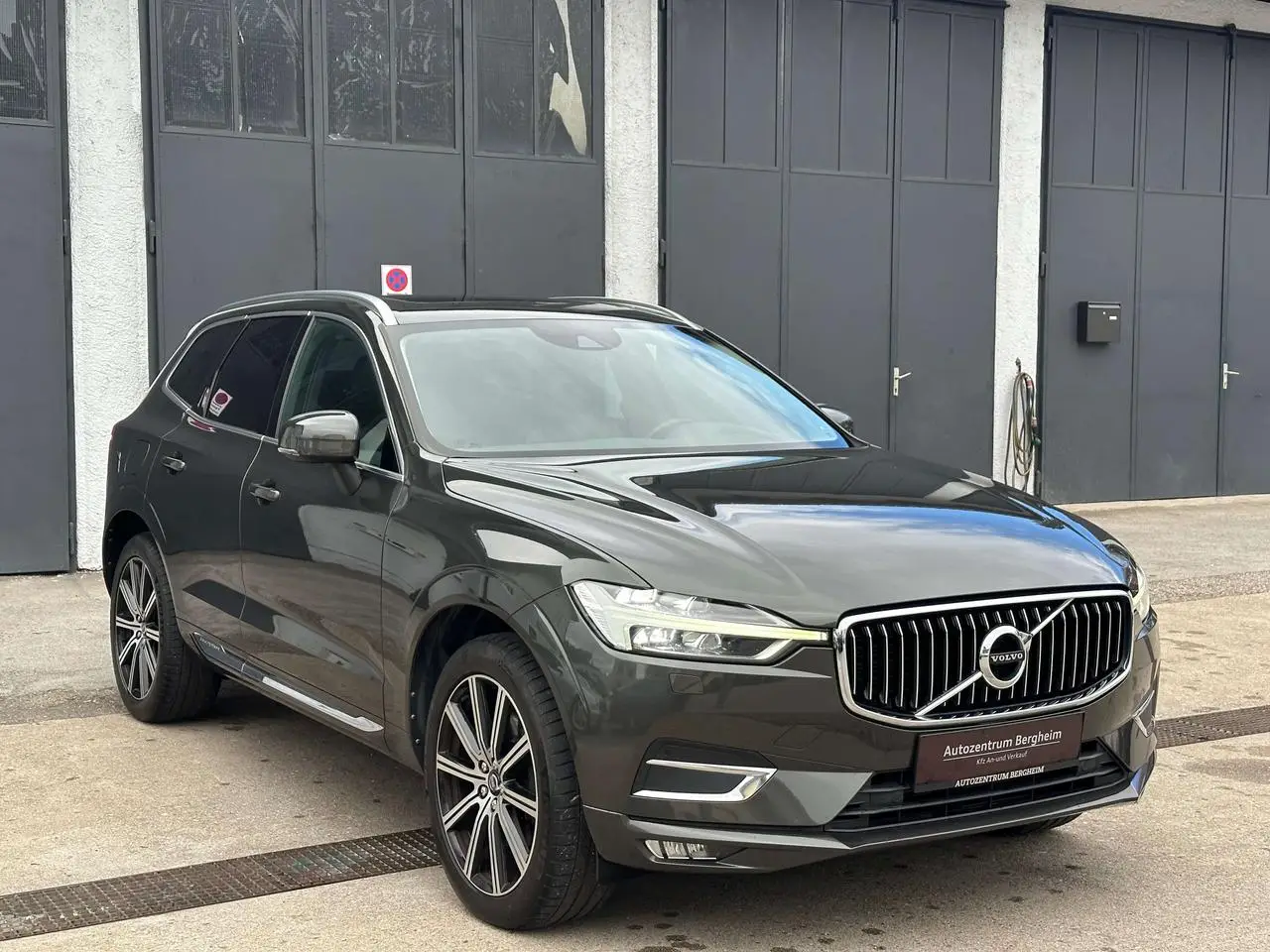 Photo 1 : Volvo Xc60 2017 Diesel