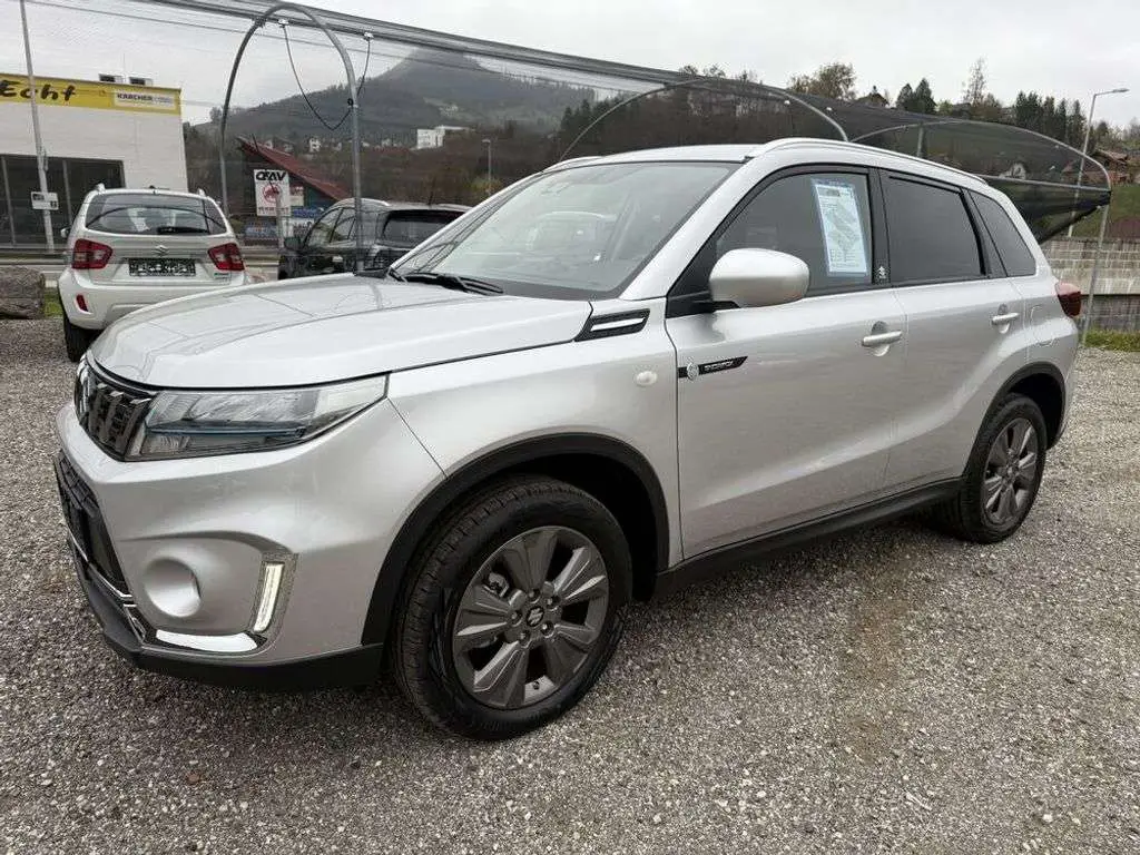 Photo 1 : Suzuki Vitara 2024 Petrol