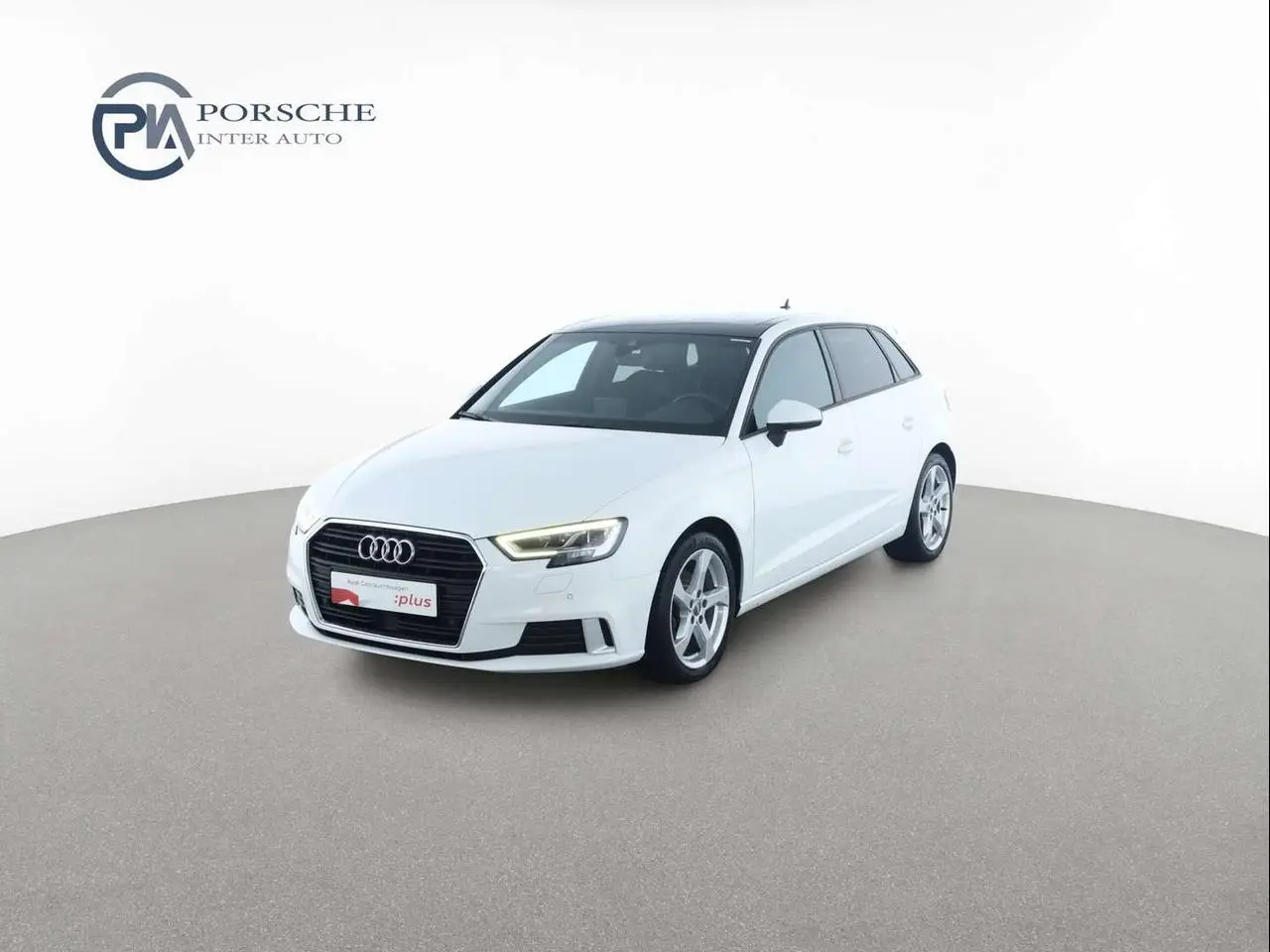 Photo 1 : Audi A3 2019 Petrol