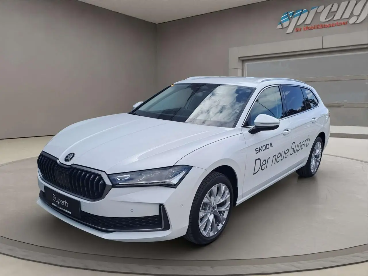 Photo 1 : Skoda Superb 2024 Petrol