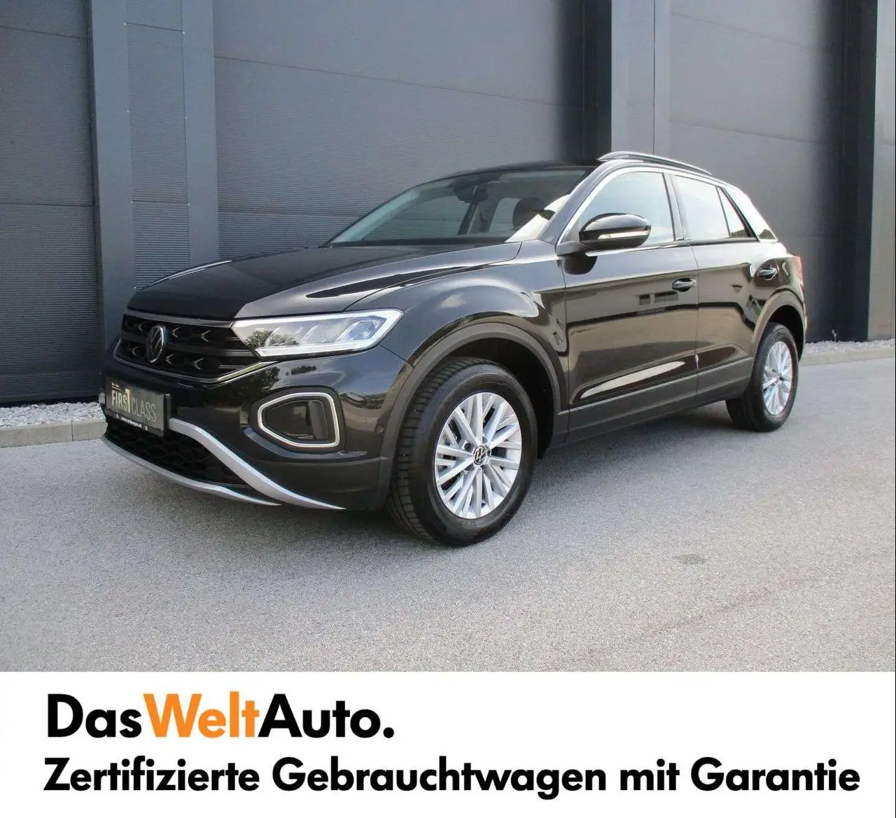 Photo 1 : Volkswagen T-roc 2023 Petrol