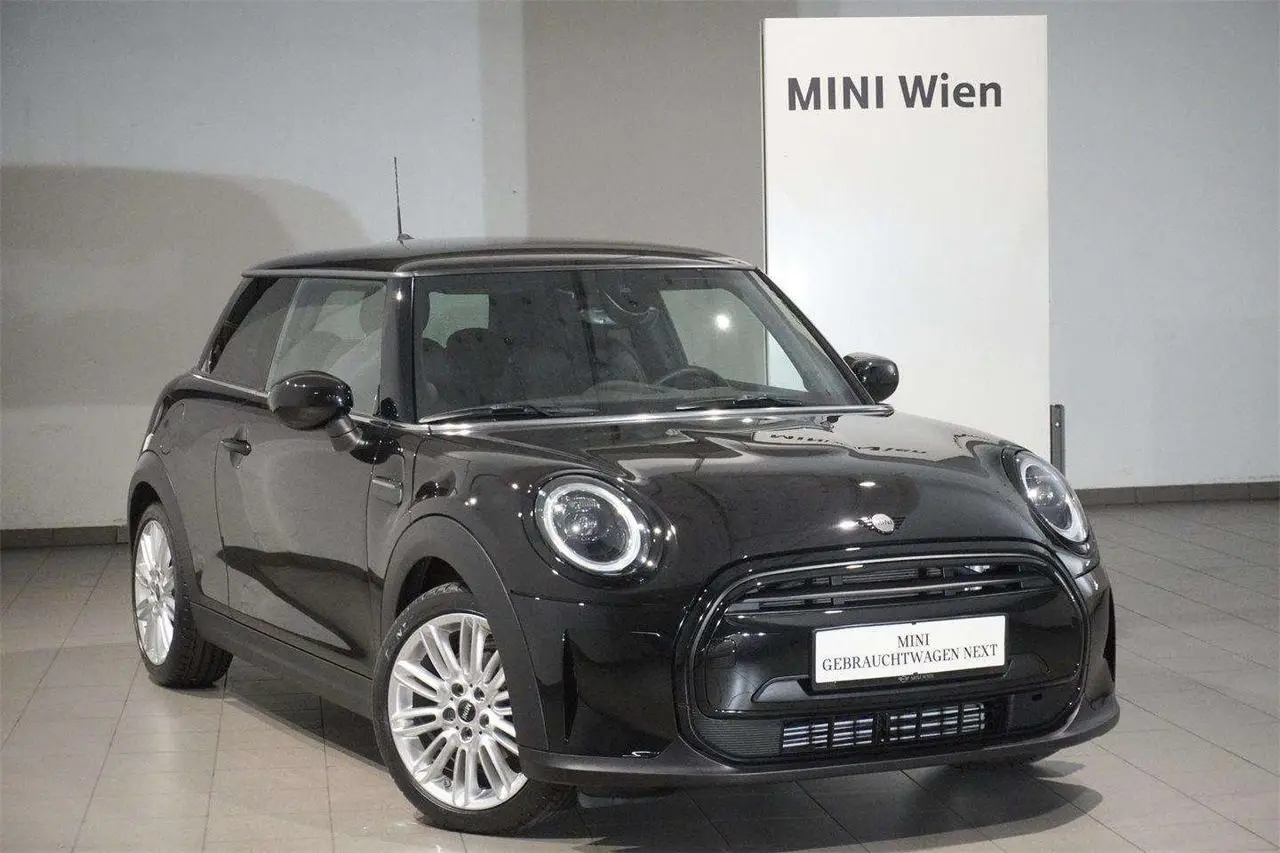 Photo 1 : Mini Cooper 2022 Petrol