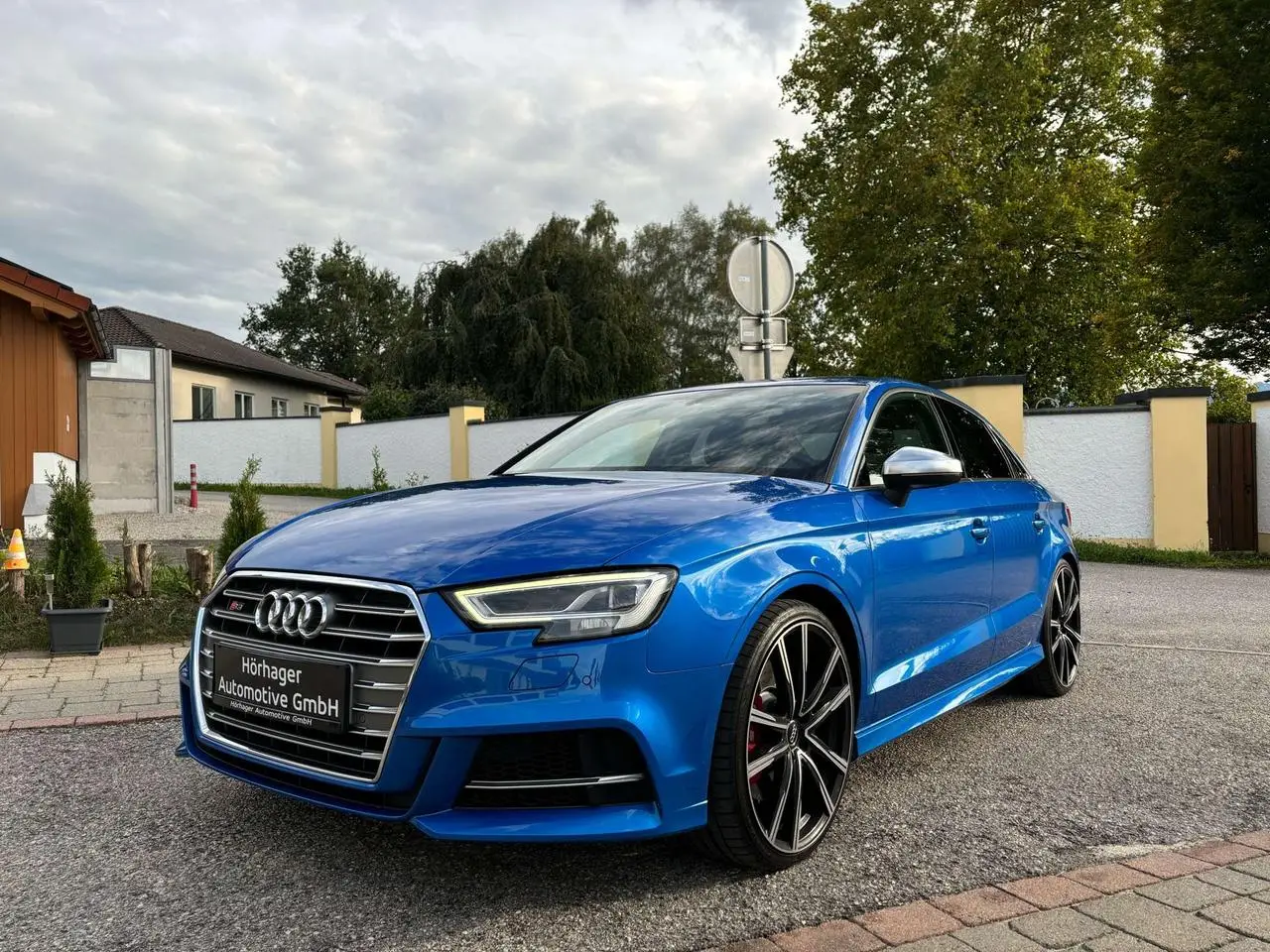 Photo 1 : Audi S3 2019 Petrol