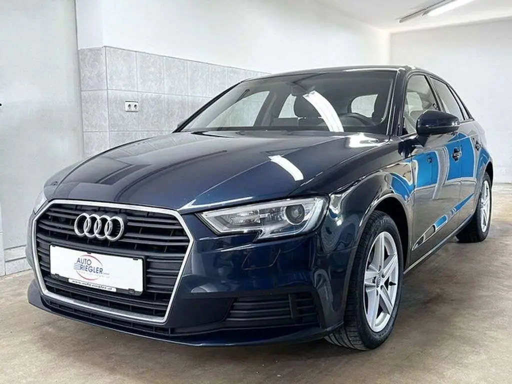 Photo 1 : Audi A3 2019 Diesel