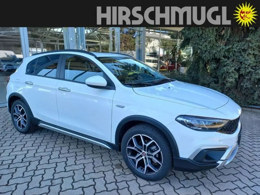 Photo 1 : Fiat Tipo 2024 Hybrid