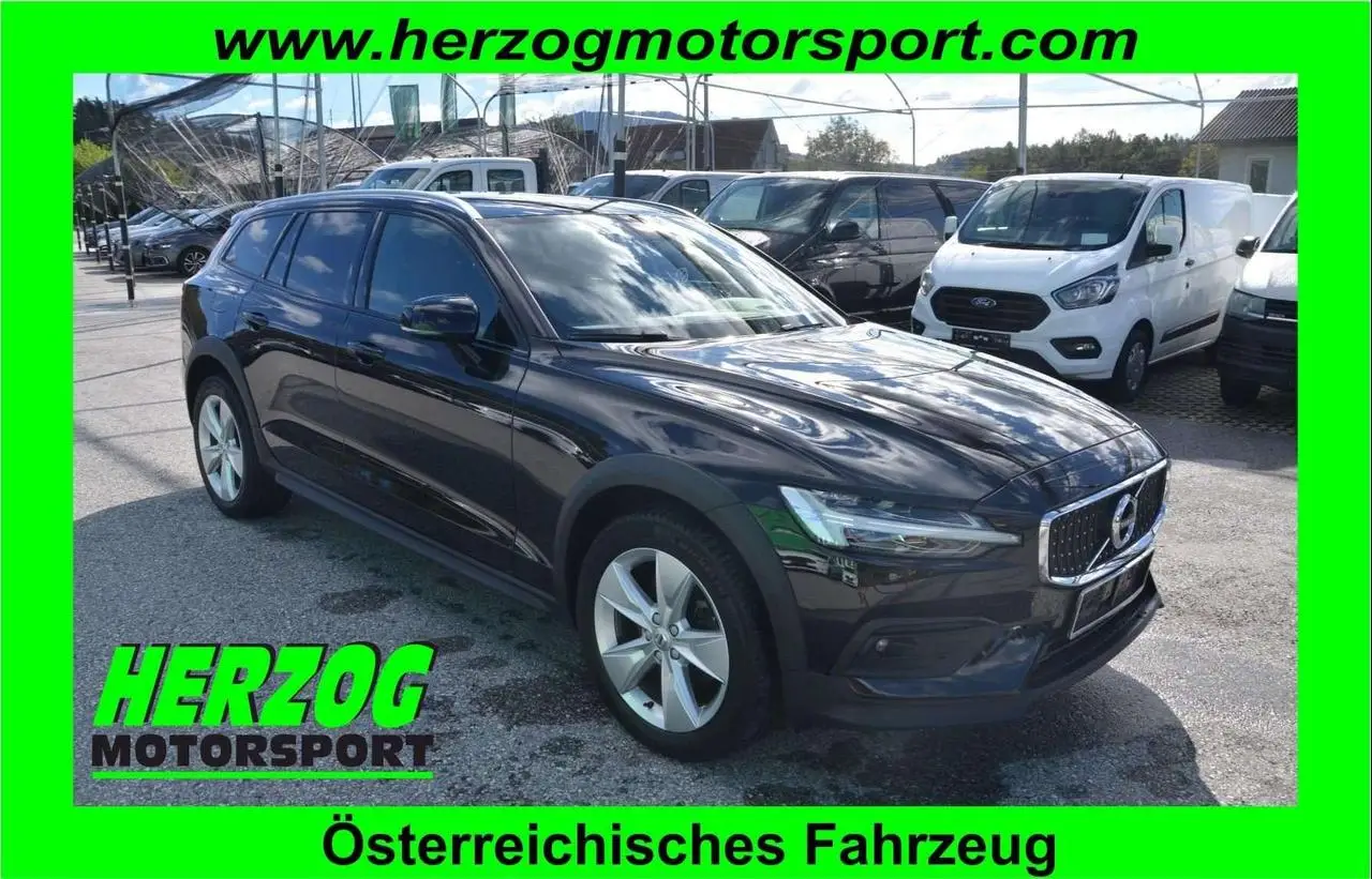 Photo 1 : Volvo V60 2021 Diesel