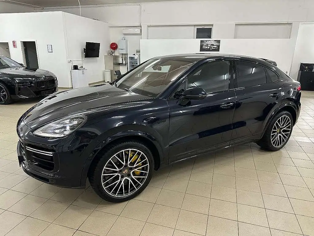 Photo 1 : Porsche Cayenne 2022 Hybride