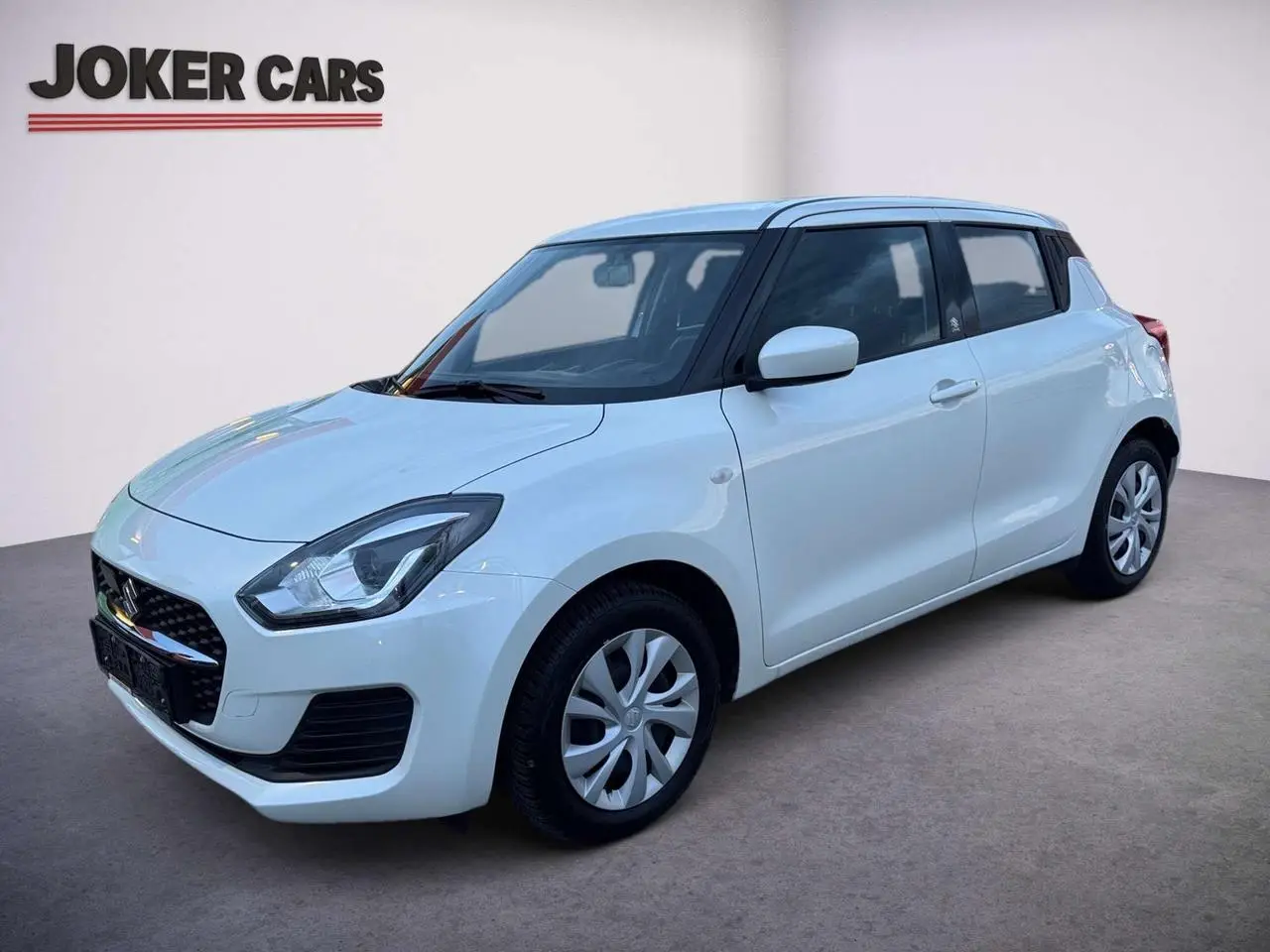 Photo 1 : Suzuki Swift 2021 Petrol