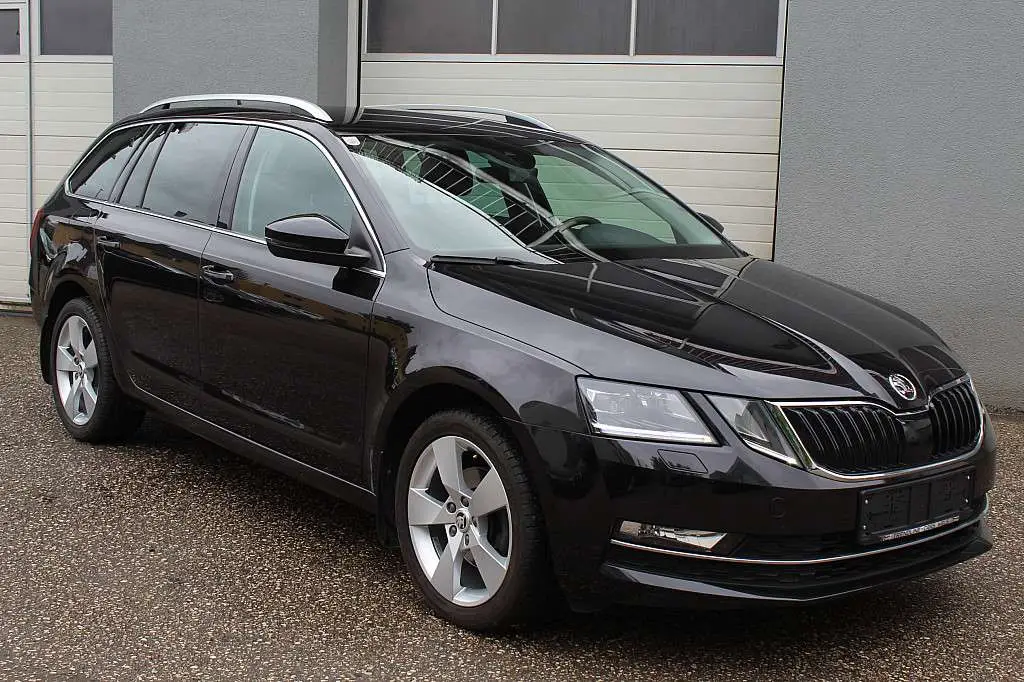 Photo 1 : Skoda Octavia 2021 Diesel