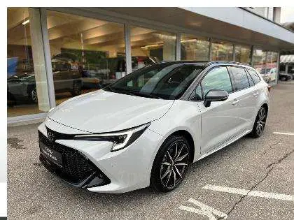 Photo 1 : Toyota Corolla 2024 Hybrid