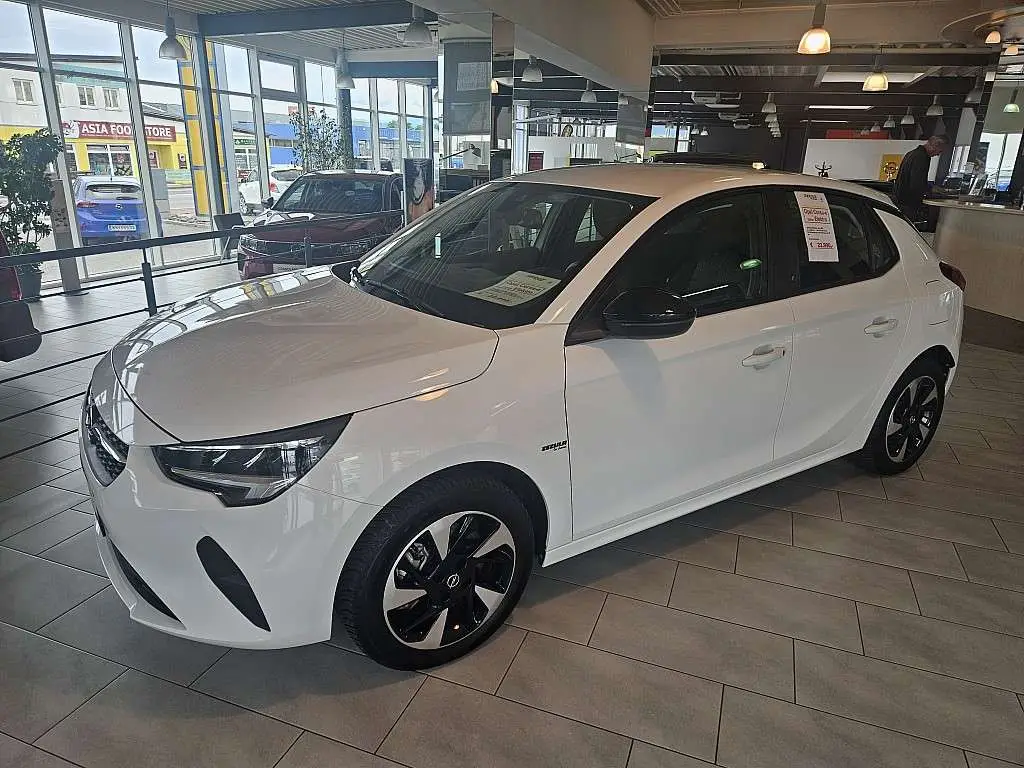 Photo 1 : Opel Corsa 2022 Électrique