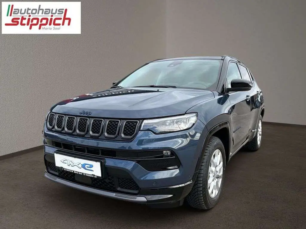 Photo 1 : Jeep Compass 2023 Petrol