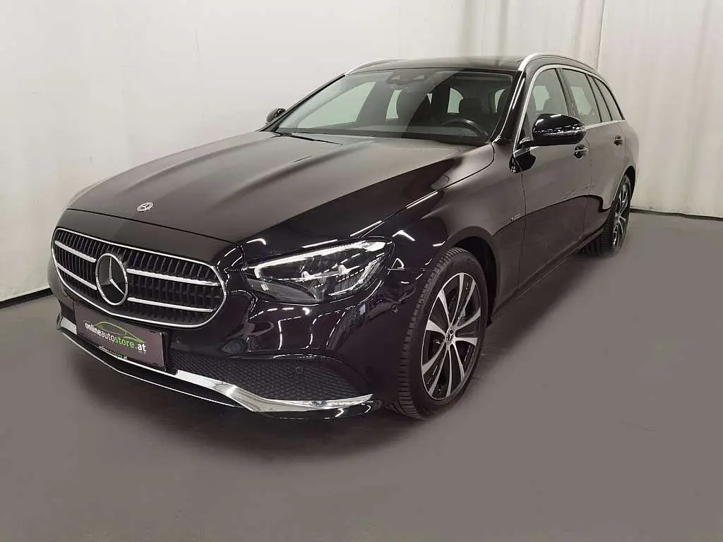 Photo 1 : Mercedes-benz Classe E 2021 Hybride