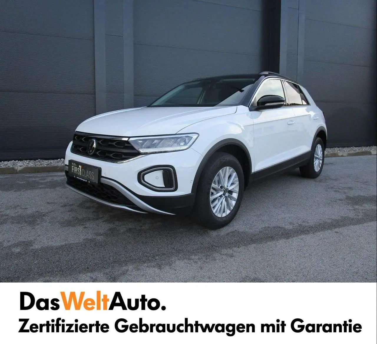 Photo 1 : Volkswagen T-roc 2023 Essence