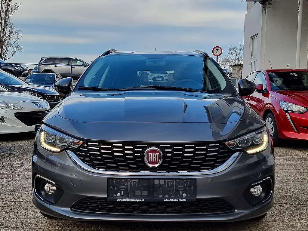 Photo 1 : Fiat Tipo 2017 Diesel