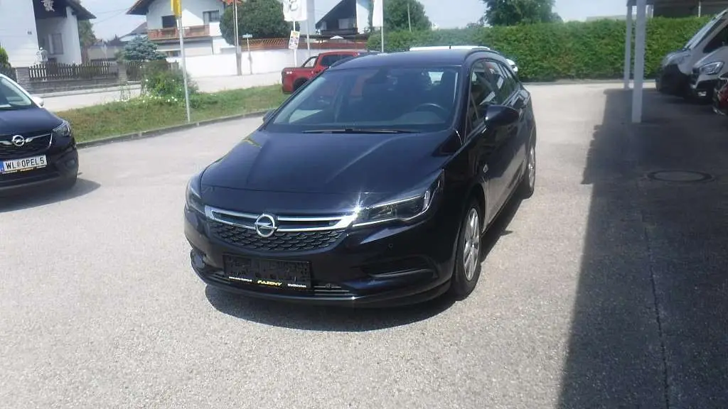 Photo 1 : Opel Astra 2019 Diesel