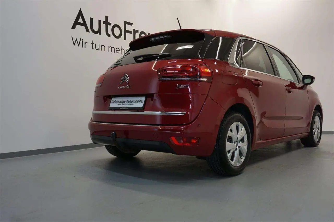 Photo 1 : Citroen C4 2018 Essence