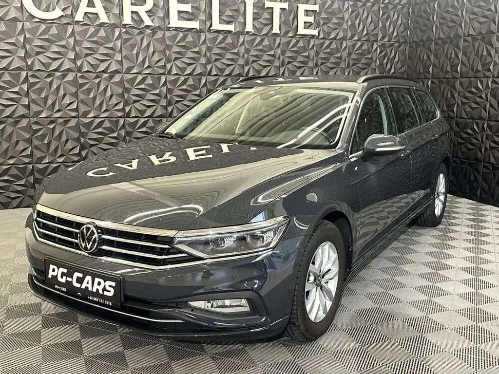 Photo 1 : Volkswagen Passat 2021 Diesel