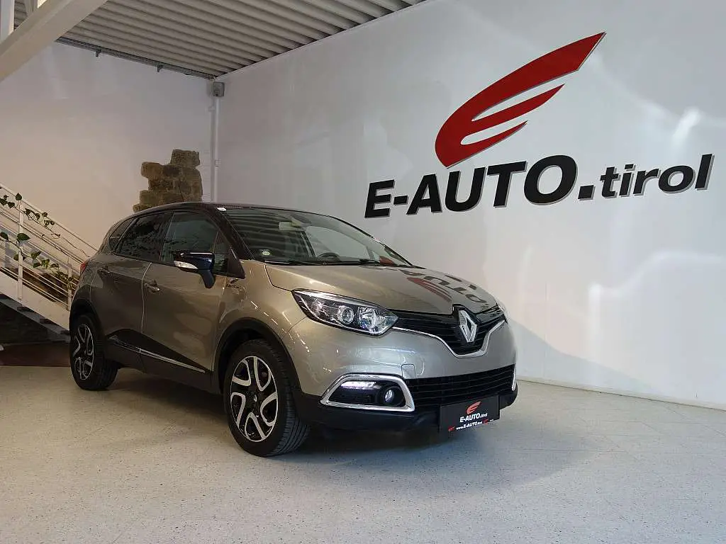 Photo 1 : Renault Captur 2015 Diesel