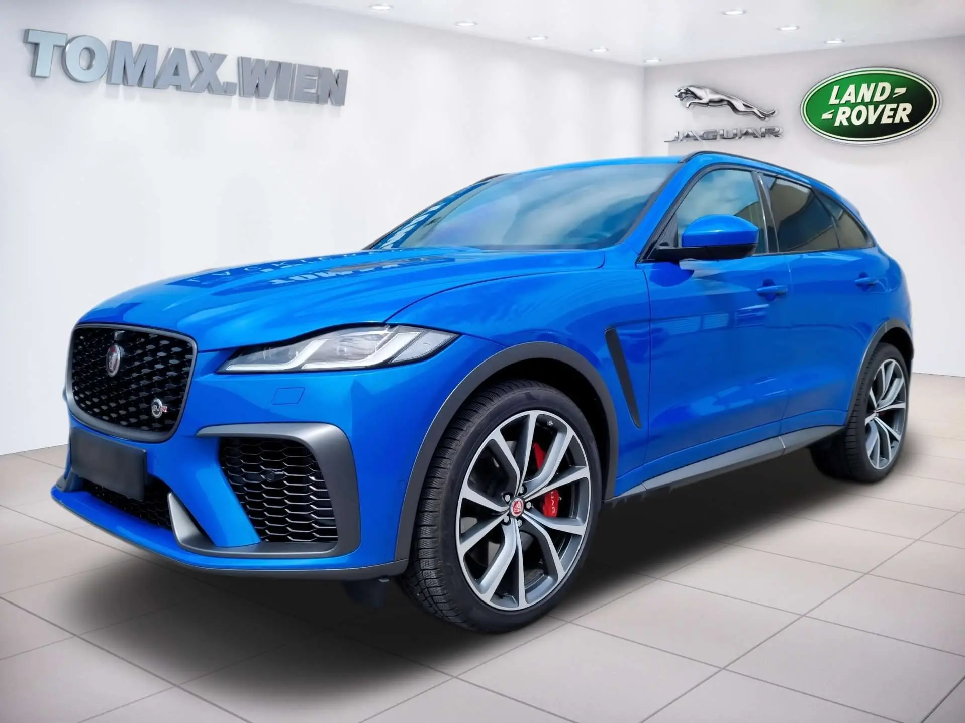 Photo 1 : Jaguar F-pace 2021 Essence