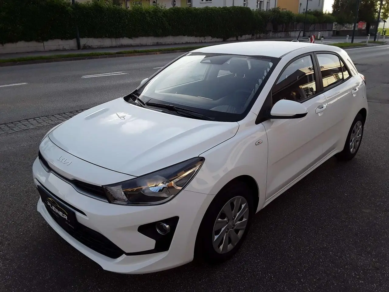 Photo 1 : Kia Rio 2023 Petrol