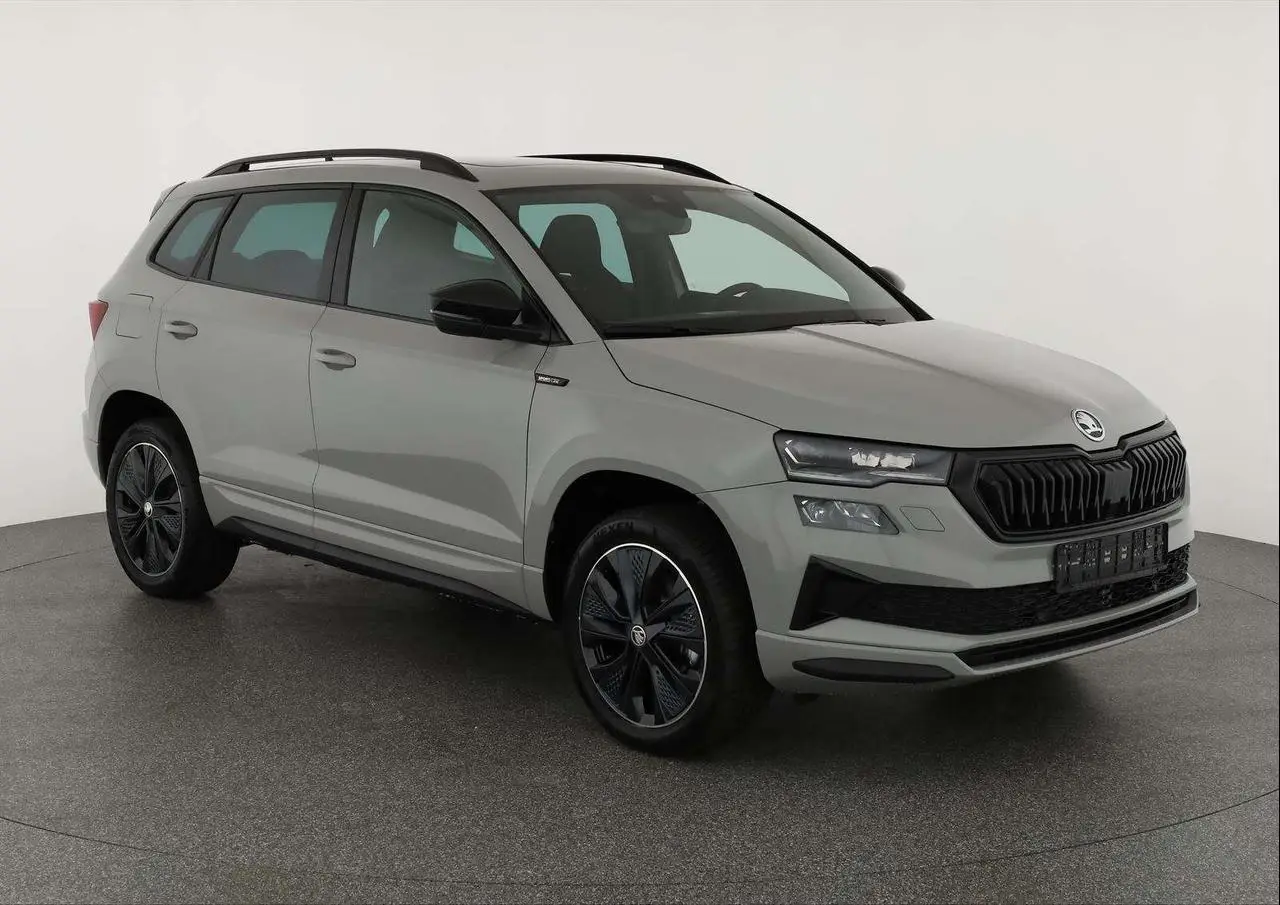 Photo 1 : Skoda Karoq 2024 Essence