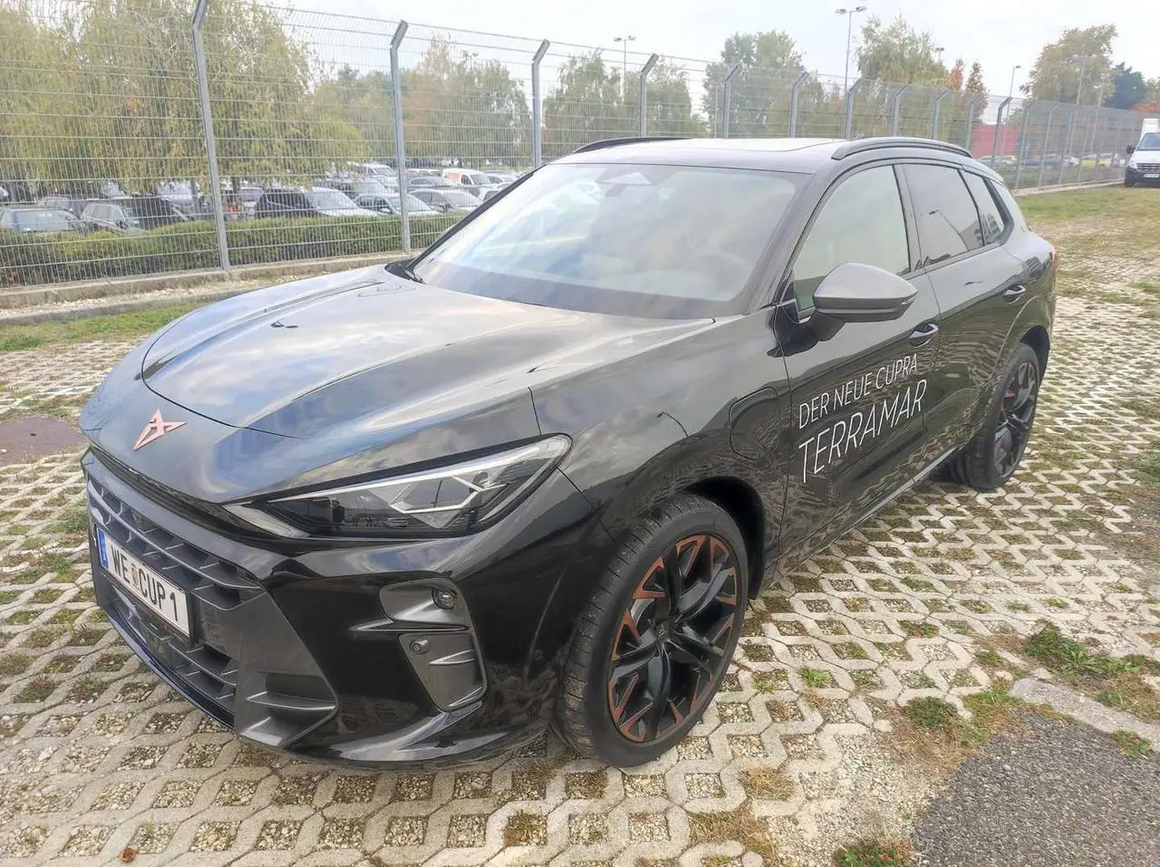 Photo 1 : Cupra Ateca 2024 Hybrid