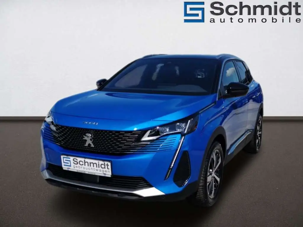 Photo 1 : Peugeot 3008 2022 Essence